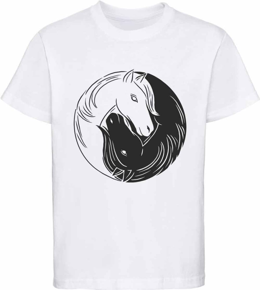 Printed children's T-shirt sleeping cat on pillow